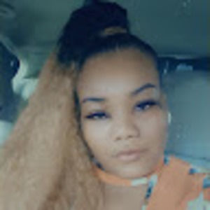 Meet your Posher, Catherine